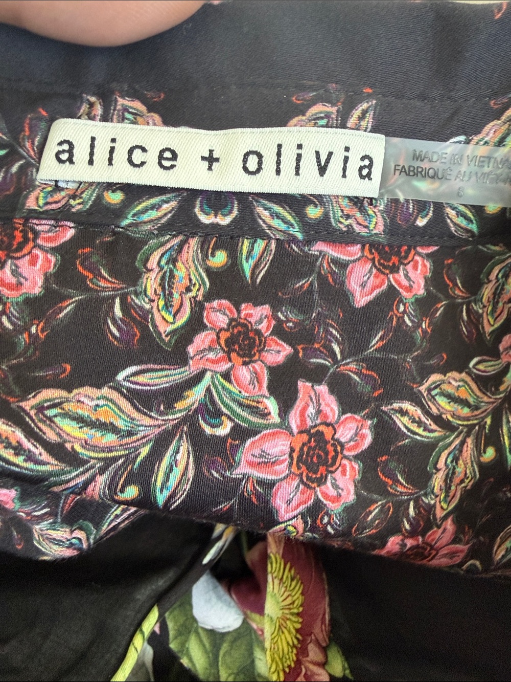 Alice + Olivia Black Floral Tie-Waist Long-Sleeve Mini Dress - Picture 5 of 8